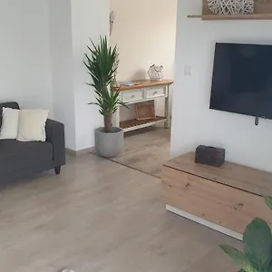 Boardingappartement Windeckblick, Ruhige, Zentrale Lage Mit Großem Südbalkon Apartment Bühl